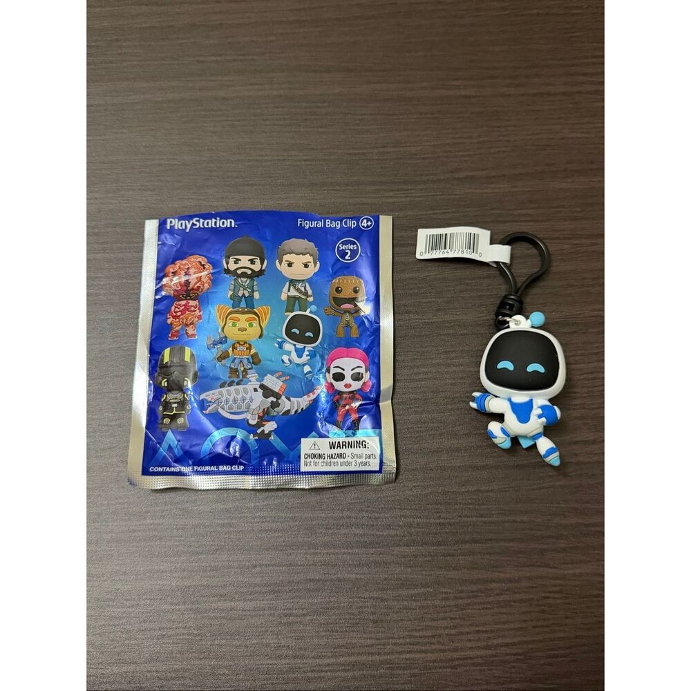 PlayStation Series 2 Figural Bag Clip Keychain - Astro Bot